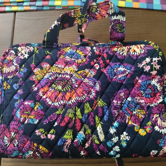 NWT Vera Bradley Travel Bundle in Midnight Wildflowers pattern - Picture 3 of 10
